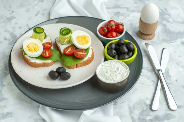 Which Specific Nutrients Enhance Immune Function in Vegetarians?